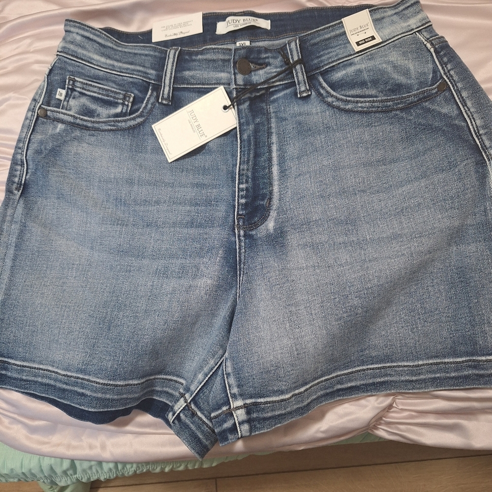 Judy Blue Women's Shorts